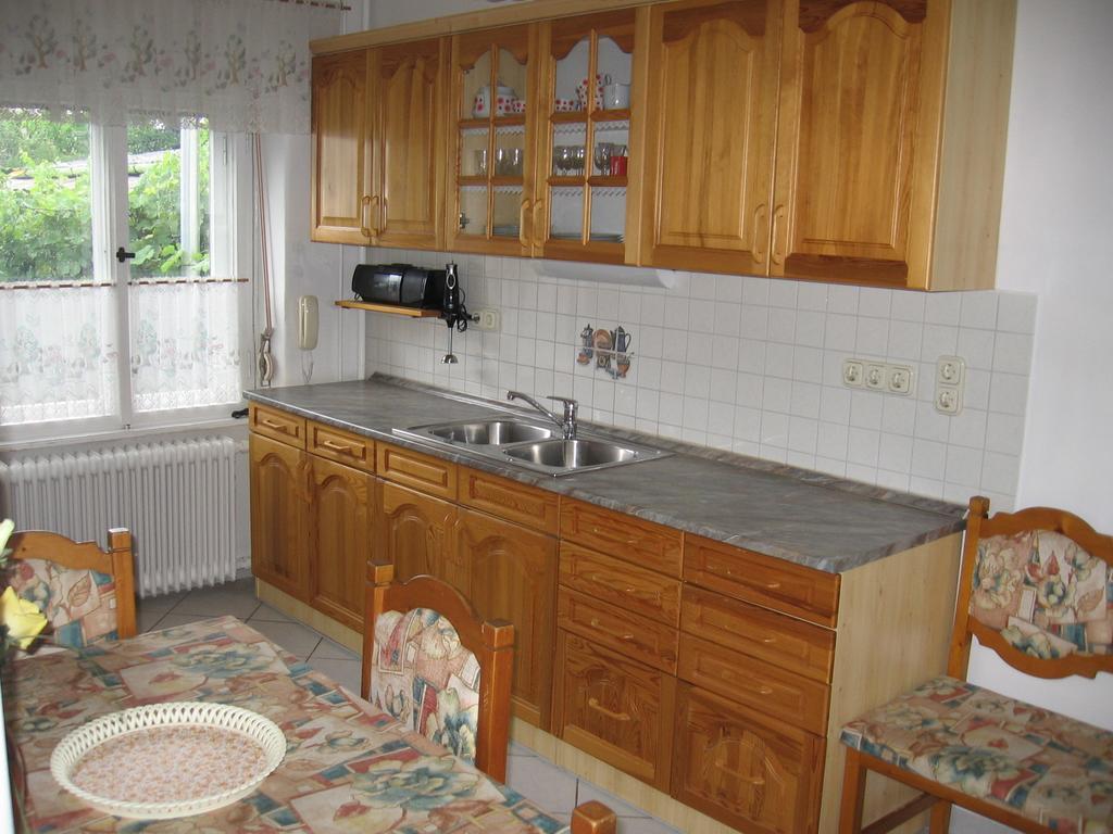 Csaladi Vendeghaz Apartment Eger Phòng bức ảnh